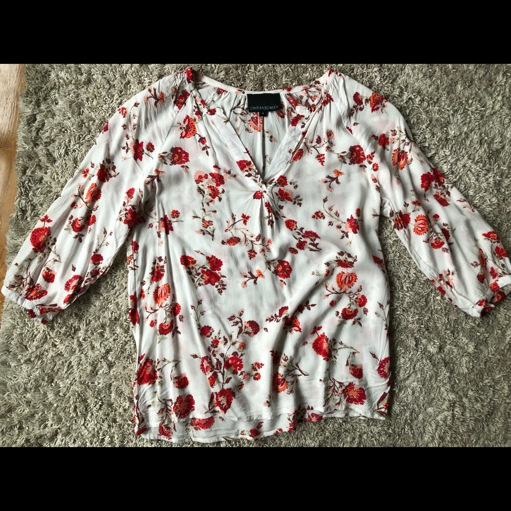Women’s shirt